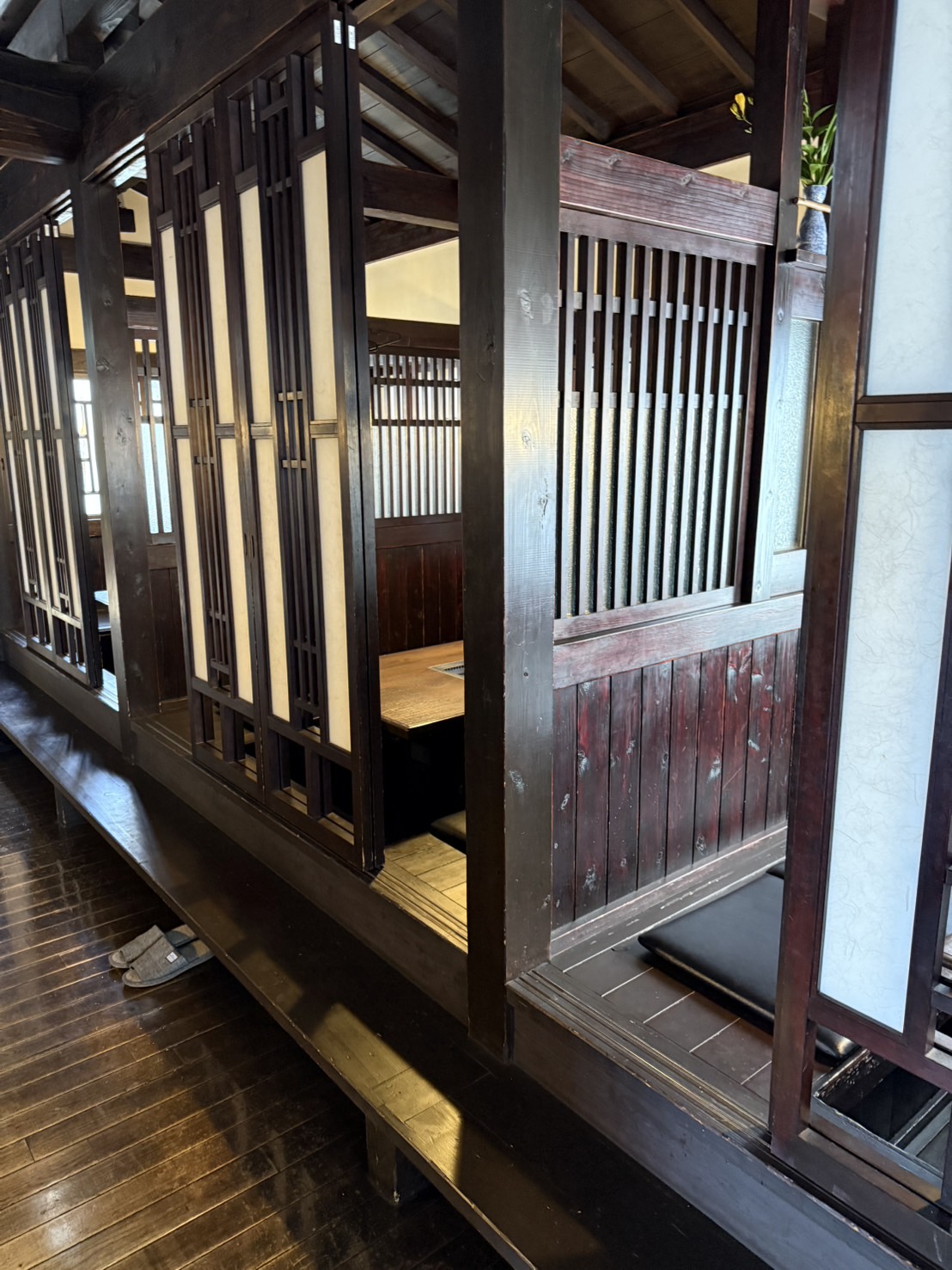 line_oa_chat_250422_092852_group_2