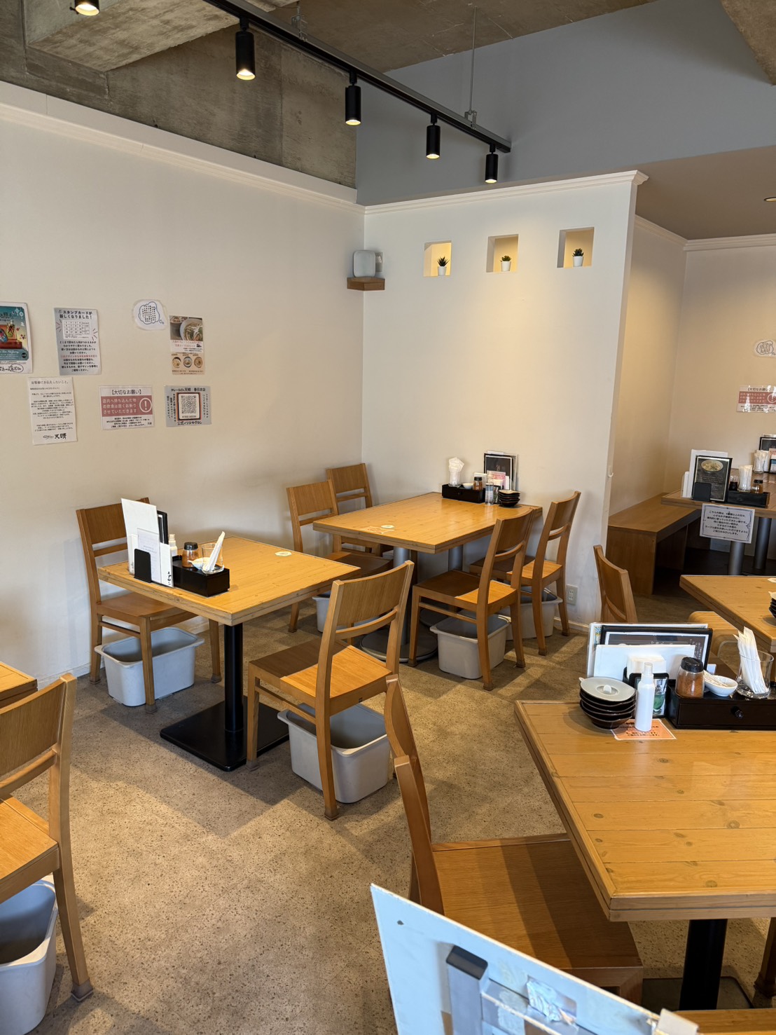 line_oa_chat_260302_095347_group_1